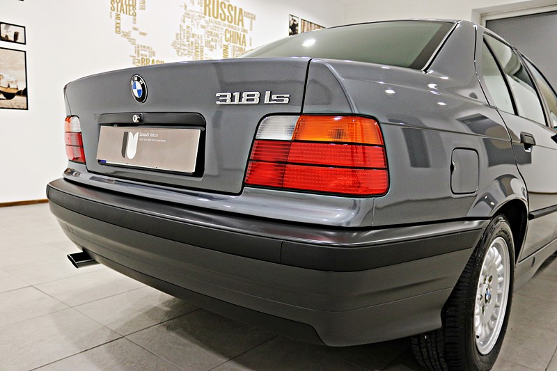 1995 BMW 318IS 1400KMS